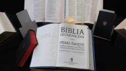 Prezentacja Biblii Ekumenicznej w Państwowym Muzeum Etnograficznym w Warszawie. Fot. PAP/T. Gzell 
