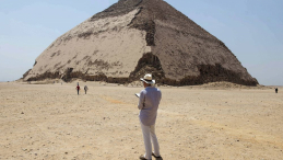 Łamana Piramida Snofru. Fot. PAP/EPA