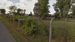 Teren Muzeum Martyrologicznego w Żabikowie. Źródło: Google Maps – Street View