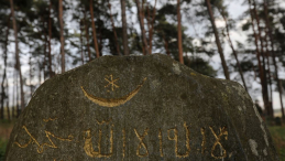 Mizar – cmentarz muzułmański w Kruszynianach. Fot. PAP/A. Reszko