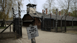 Były niemiecki obóz Auschwitz w Oświęcimiu. Fot. PAP/Ł. Gągulski