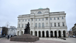 Pałac Staszica w Warszawie, siedziba Polskiej Akademii Nauk. Fot. PAP/R. Pietruszka