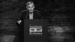 Marian Turski (1926-2025) 27 stycznia 2025 r. podczas uroczystości z okazji 80. rocznicę wyzwolenia KL Auschwitz, fot. PAP/Łukasz Gągulski
