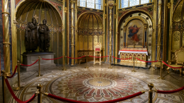 Złota Kaplica z grobowcem Mieszka Pierwszego i Bolesława Chrobrego w bazylice archikatedralnej Św. Apostołów Piotra i Pawła na Ostrowie Tumskim w Poznaniu, fot. PAP/Jakub Kaczmarczyk