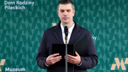 Karol Madaj był. m.in. dyrektorem Muzeum - Domu Rodziny Pileckich w Ostrowi Mazowieckiej. Fot. PAP/Radek Pietruszka