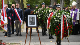 Uroczystości pogrzebowe Sergiusza Piaseckiego na Cmentarzu Wojskowym na Powązkach w Warszawie. Fot. PAP/Piotr Nowak
