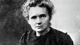 Francja Paryż ok. 1911. Maria Skłodowska-Curie (1867-1934), chemiczka i fizyczka, wybitna uczona, dwukrotnie nagrodzona nagrodą Nobla. Fot. PAP/Reprodukcja Jan Morek