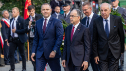 Poznań, 28.06.2026 r. Obchody 70. rocznicy Poznańskiego Czerwca 1956. Od lewej: prezydent RP Karol Nawrocki, prezydent Albanii Bajram Begaj, prezydent Węgier Tamas Sulyok i prezydent Łotwy Edgars Rinkevics. Fot. PAP/Paweł Jaskółka