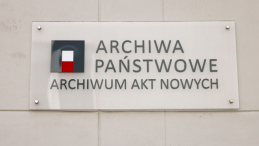 Siedziba Narodowego Archiwum Cyfrowego w Warszawie, 11 bm. Fot. PAP/Albert Zawada