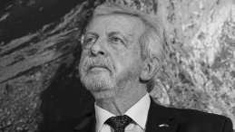 Aleksander Milinkiewicz podczas panelu „Realizm i wartości w Europie Środkowej. Pamięci prof. Waldemara Parucha” w trakcie XXXV edycji konferencji Europa Karpat w Krasiczynie, 2023 r. PAP/Darek Delmanowicz