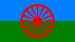 Flaga Romów. Fot. wikipedia
