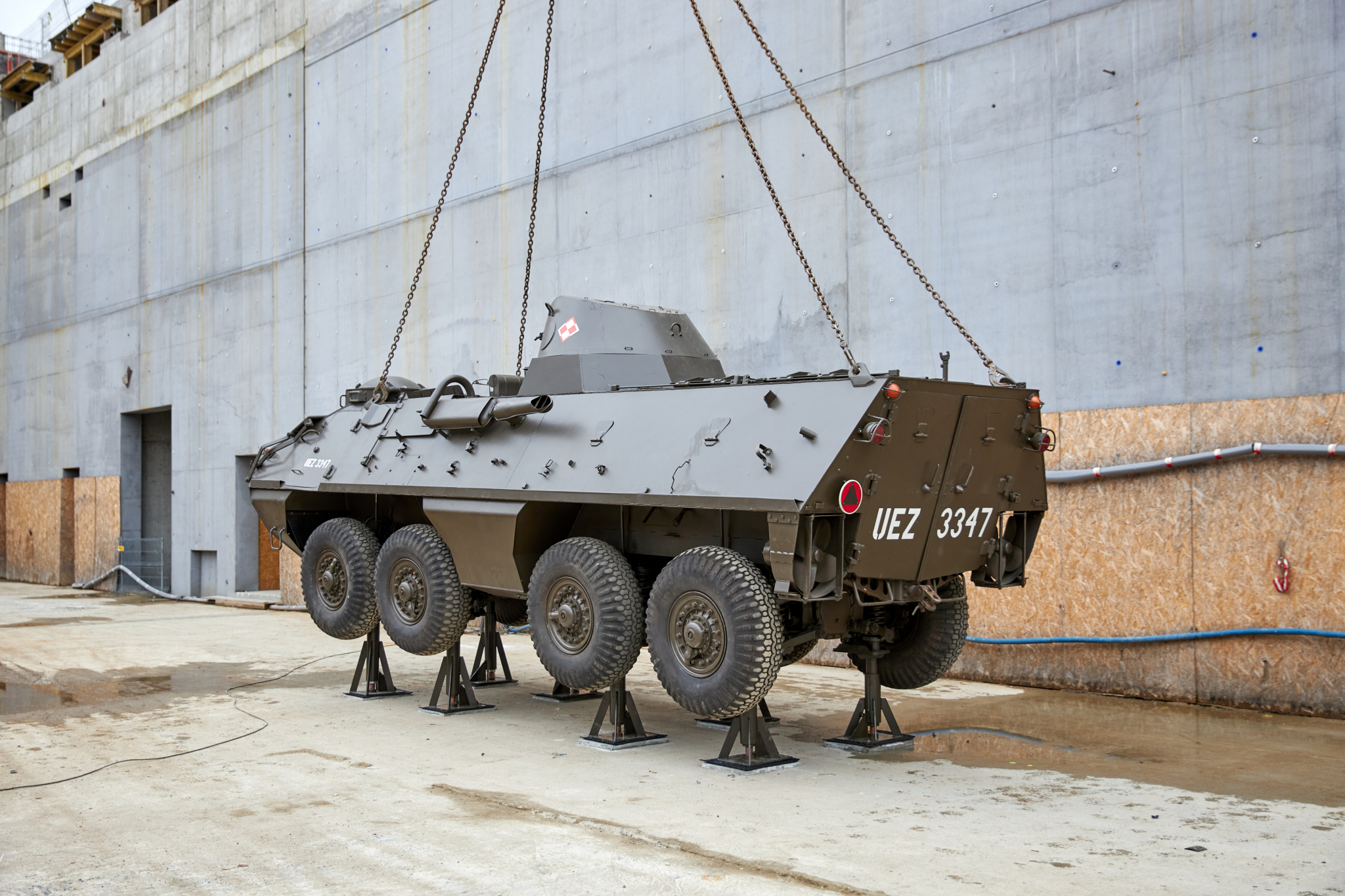 Transporter opancerzony SKOT (cz. Střední Kolový Obrněný Transportér – Średni Kołowy Opancerzony Transporter). Fot. Maciej Cioch / MHP