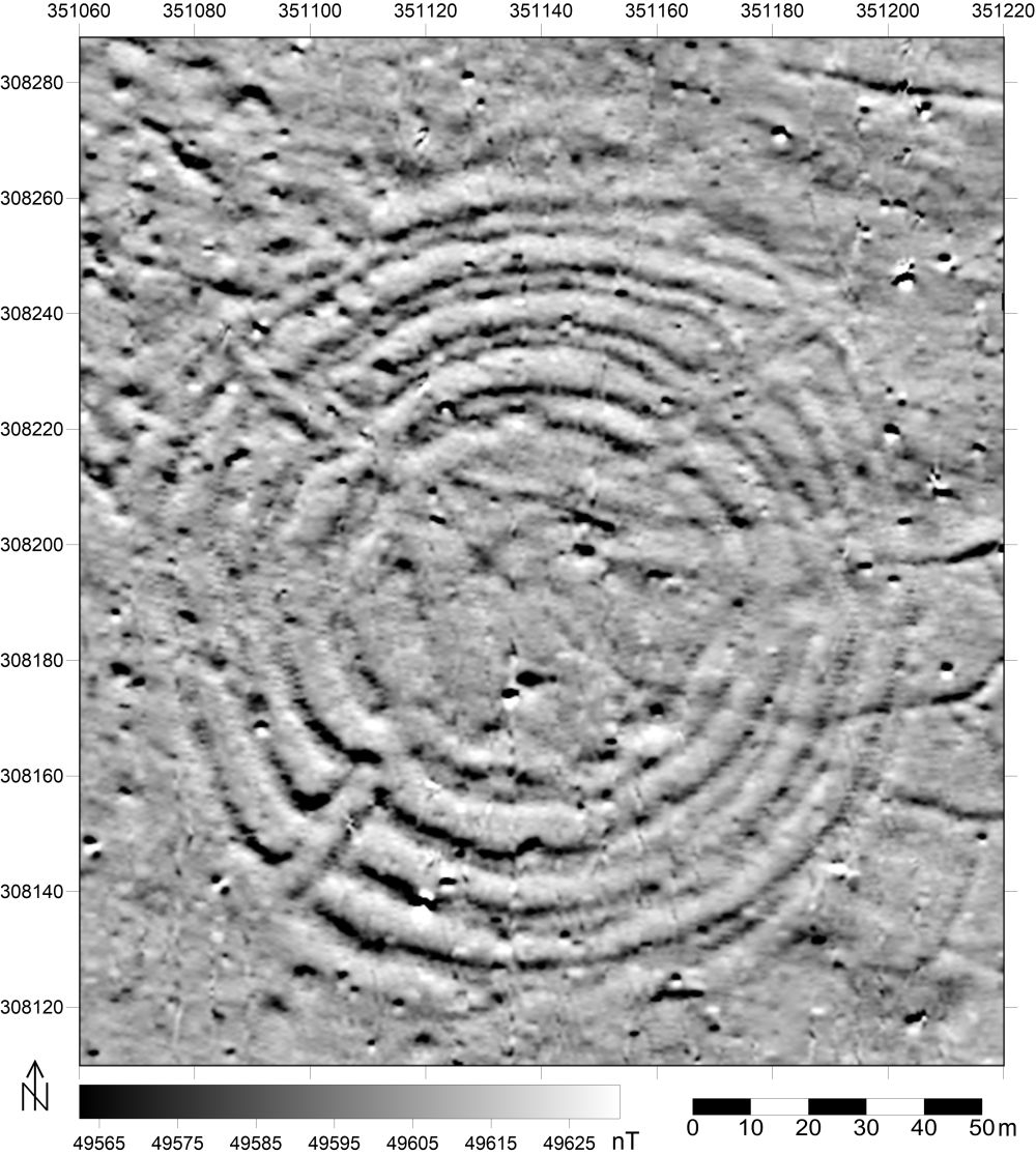 5. Rondel w m. Sieroszów czytelny na mapie magnetycznej (badania pilotażowe w ramach Programu AZP+). Oprac. W. Małkowski