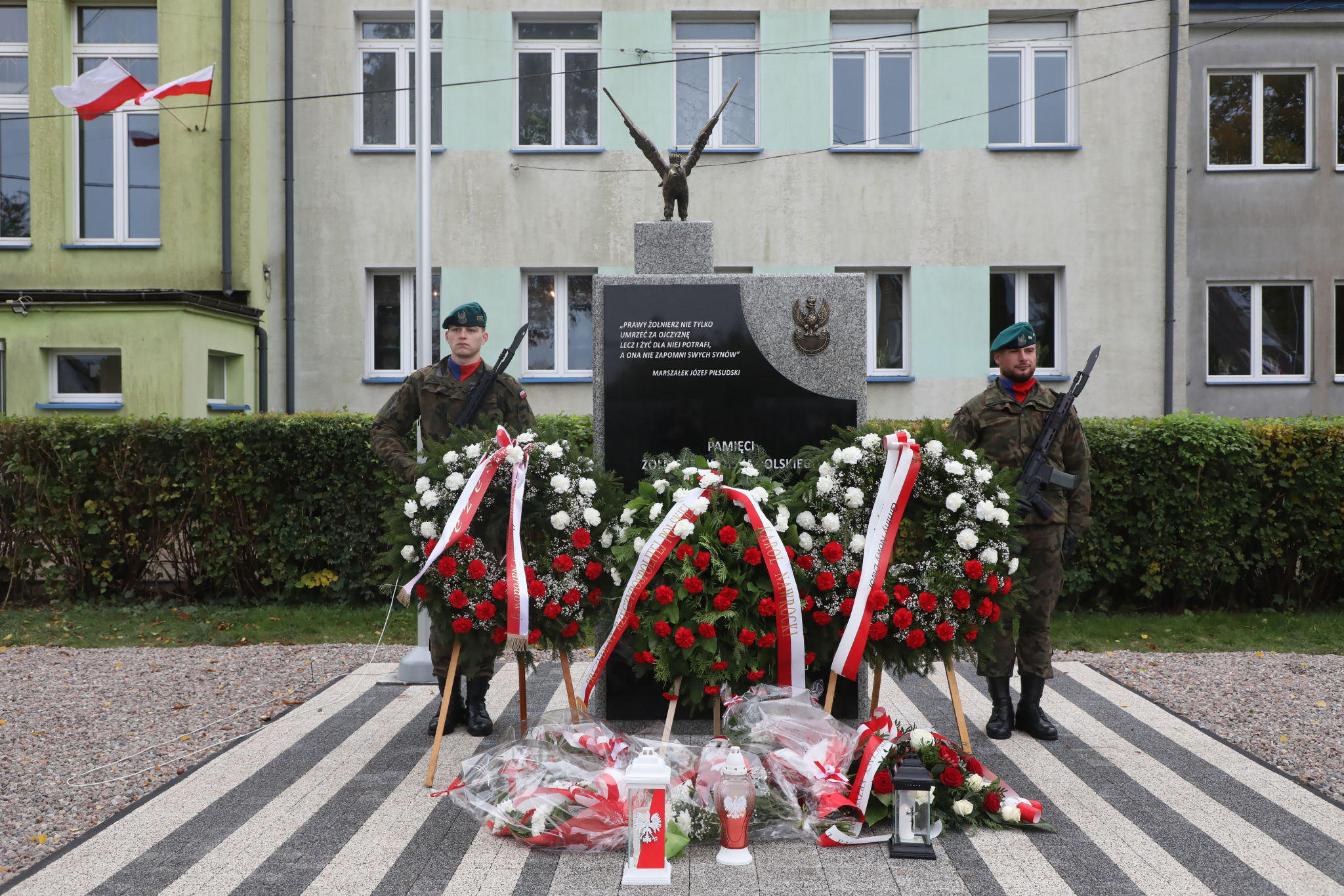 Uroczystości w Nowym Dworze z okazji 105. rocznicy operacji niemeńskiej. Fot. PAP/Artur Reszko