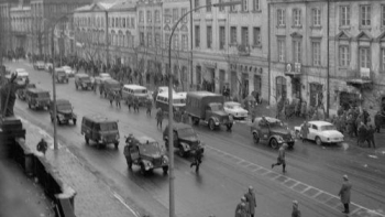 Marzec '68. Oddziały milicji na Krakowskim Przedmieściu. Fot. PAP/T. Zagoździński