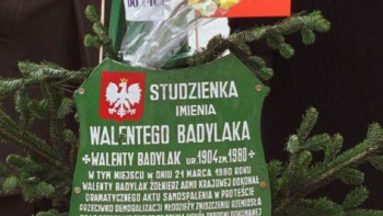 Studzienka im. Walentego Badylaka na Rynku Głównym w Krakowie. Fot. PAP/J. Bednarczyk