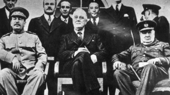 Stalin, Roosevelt, Churchill w Teheranie. Fot. PAP/CAF/Reprodukcja