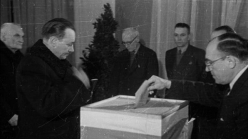 Wybory do Sejmu Ustawodawczego. Warszawa, 1947.01.19 Nz. prezydent KRN Bolesław Bierut. Fot. PAP/CAF 