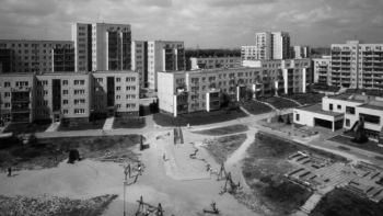 Osiedle mieszkaniowe w dzielnicy Ursynów. Warszawa, 09.1980. Fot. PAP/J. Morek 
