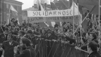 Manifestacja Solidarności w Warszawie. 03.05.1982. Fot. PAP/T. Walczak