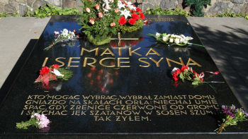 Grobowiec matki Józefa Piłsudskiego - Marii i jego serca na Cmentarzu na Rossie. Fot. PAP/J. Undro