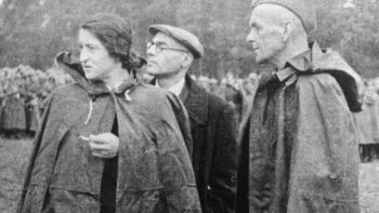 Czołowi działacze Związku Patriotów Polskich: Wanda Wasilewska, Alfred Lampe i gen. Zygmunt Berling. Fot. PAP/CAF