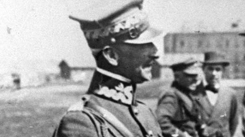 Gen. Antoni Listowski, dowódca Grupy Operacyjnej "Podlasie", której jednostki w lutym 1919 r. brały udział w walkach z sowieckimi oddziałami Frontu Zachodniego Armii Czerwonej. Fot. PAP/CAF/Archiwum