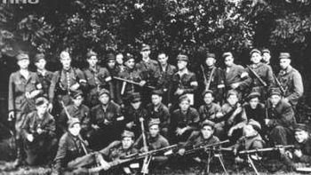 Żołnierze 43. Pułku Piechoty 27. Wołyńskiej Dywizji Piechoty AK. 1944 r. Fot. NAC