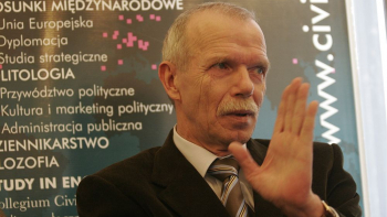Prof. Edmund Wnuk-Lipiński. Fot. PAP/B. Zborowski