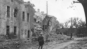Zniszczone budynki Twierdzy Modlin. 09.1939. Fot. NAC