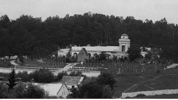Kaplica na Cmentarzu Obrońców Lwowa. Fot. NAC