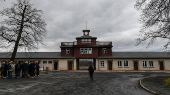 Teren b. niemieckiego obozu koncentracyjnego Buchenwald. Fot. PAP/EPA