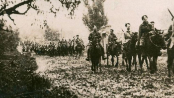 Kawaleria Budionnego w marszu przez Ukrainę. 1920 r. Fot. CAW