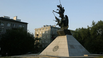 Pomnik Czynu Zbrojnego Polonii Amerykańskiej w Warszawie. Fot. PAP/T. Gzell