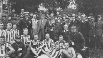 Święto Żołnierza w Wojskowej Składnicy Tranzytowej na Westerplatte. 15.08.1930. Fot. NAC