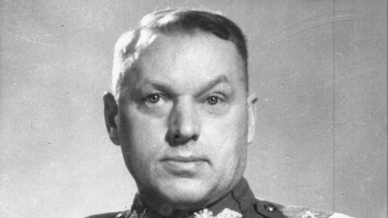 Konstanty Rokossowski, minister obrony narodowej (1949–1956). Fot. PAP/CAF
