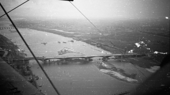 Most Poniatowskiego. Warszawa, 22.07.1946. Fot. PAP/CAF/K. Szczeciński