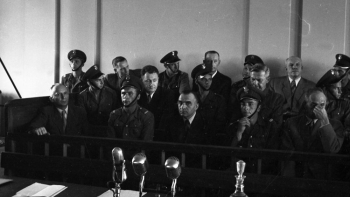 Pokazowy proces generałów (31.07-13.08.1951 r.). Fot. PAP/CAF/S. Wdowiński