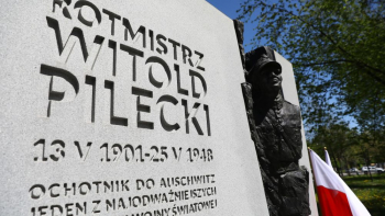 Pomnik rtm. Witolda Pileckiego w Warszawie. Fot. PAP/R. Guz