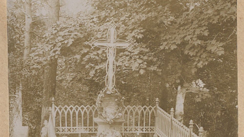 Nagrobek Bronisława Zahorskiego na Cmentarzu Na Rossie. 1894 r. Źródło: CBN Polona