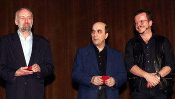Od lewej: Przemysław Gintrowski, Zbigniew Łapiński, Jacek Kaczmarski. Fot. PAP/A. Rybczyński