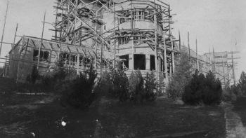 Budowa zamku prezydenta RP w Wiśle. 1929 r. Fot. NAC