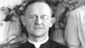 ks. Tadeusz Jachomowski. Fot. Muzeum Powstania Warszawskiego
