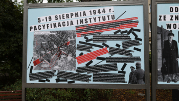Wystawa poświęcona dziejom Instytutu Radowego w trakcie Powstania Warszawskiego. Fot. PAP/Albert Zawada