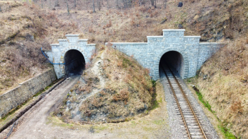 Tunele pod Małym Wołowcem. Fot. domena publiczna