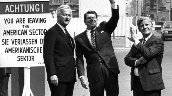 Ronald Reagan w Berlinie. Fot. PAP/EPA/DPA/Dieter Hespe