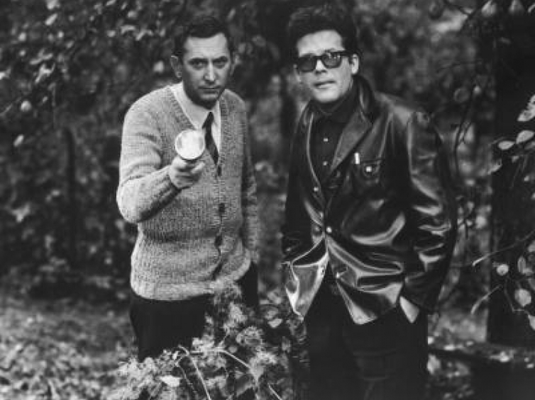 Kadr z filmu Salto. Na zdjęciu Gustaw Holoubek i Zbigniew Cybulski. 1964. Fot. PAP/CAF