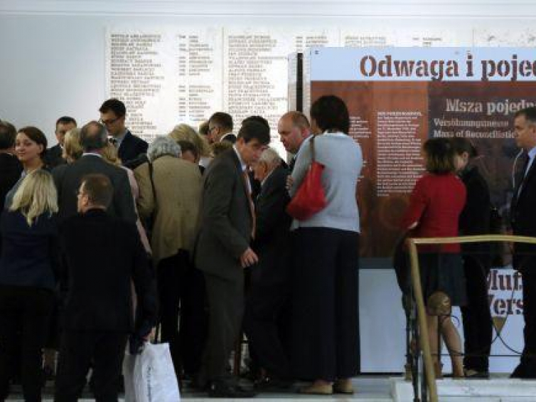 Otwarcie wystawy w Sejmie - Odwaga i pojednanie. Fot. PAP/T. Gzell