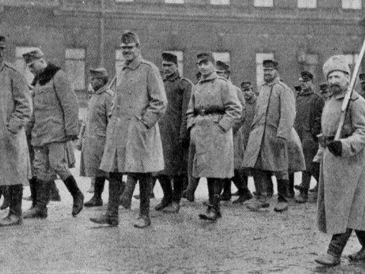 Ofensywa Brusiłowa. Jeńcy austro-węgierscy. 1916 r. Źródło: arch. prof. Piotra Szlanty