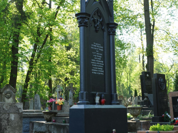 Cmentarz Łyczakowski we Lwowie. Pomnik Izydora Polańskiego. Fot. Krzysztof Hejke